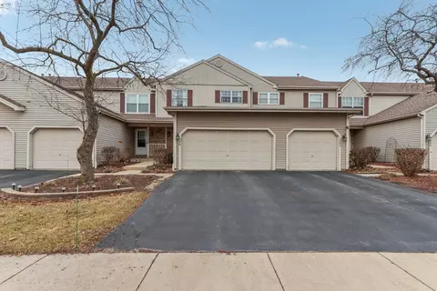 1496 Foxcroft Dr, Aurora, IL 60506