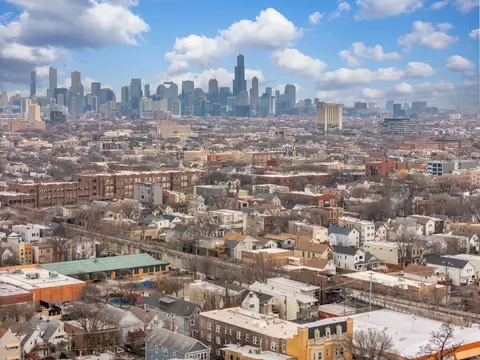 Undisclosed, Chicago, IL 60647 photo 40