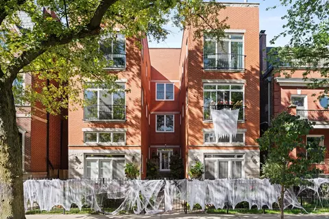 3834 N Greenview Ave #3S, Chicago, IL 60613