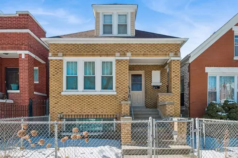 2718 S Lawndale Ave, Chicago, IL 60623