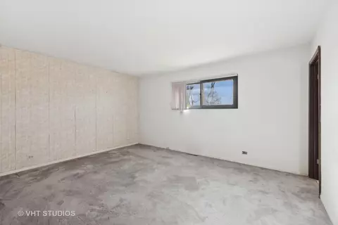 1721 E Thomas Rd, Wheaton, IL 60187 photo 12