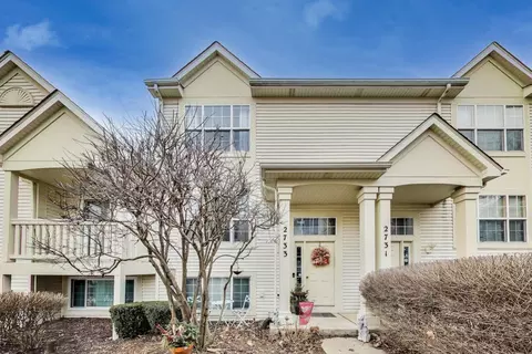 2733 Canyon Dr #2733, Plainfield, IL 60586