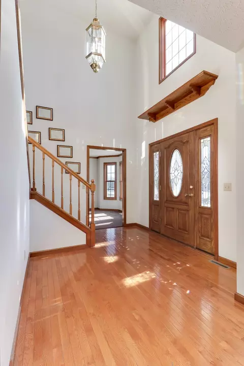 Entry Way - 1006 Ironwood Cc Dr, Normal, IL 61761 photo 1 of 2