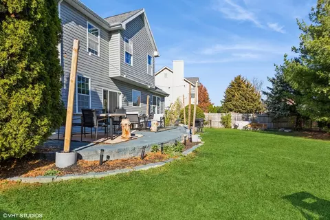 Exterior - 1858 Carrier Cir, Plainfield, IL 60586 photo 5 of 5
