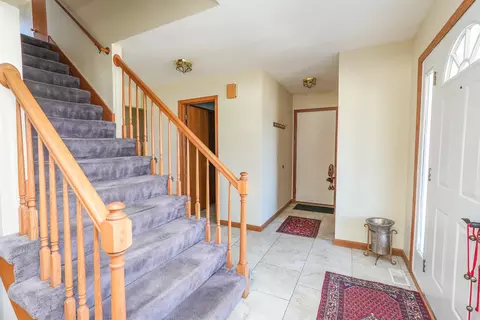 Entry Way - 418 S Comet Dr, Braidwood, IL 60408 photo 2 of 3