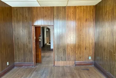Undisclosed, Chicago, IL 60621 photo 12