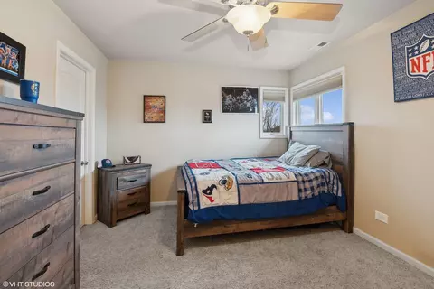 Bedroom - 25947 S Castle Gate Dr, Monee, IL 60449 photo 3 of 3