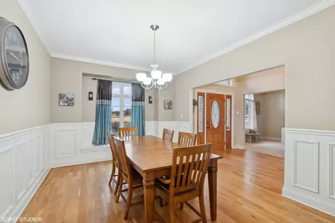 Dining - 25947 S Castle Gate Dr, Monee, IL 60449 photo 1 of 2