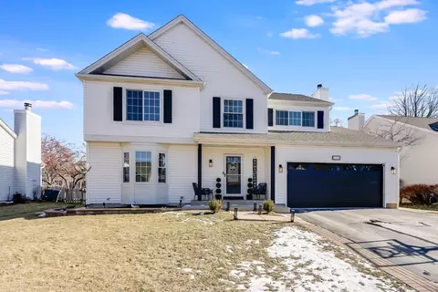 1115 Chetwood Dr, Carol Stream, IL 60188