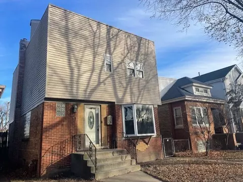 4121 N Kolmar Ave, Chicago, IL 60641