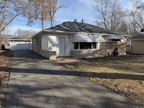 334 Marquette St, Park Forest, IL 60466