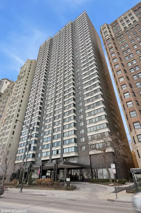 1440 N Lake Shore Dr #30F, Chicago, IL 60610