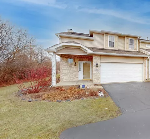 3801 Pathfinder Ct, Joliet, IL 60435