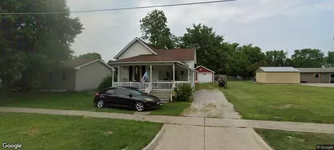 2512 Dewitt Ave, Mattoon, IL 61938 photo 1