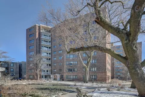 1132 W Lunt Ave #2D, Chicago, IL 60626