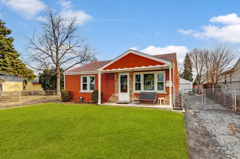 4755 S Lotus Ave, Chicago, IL 60638