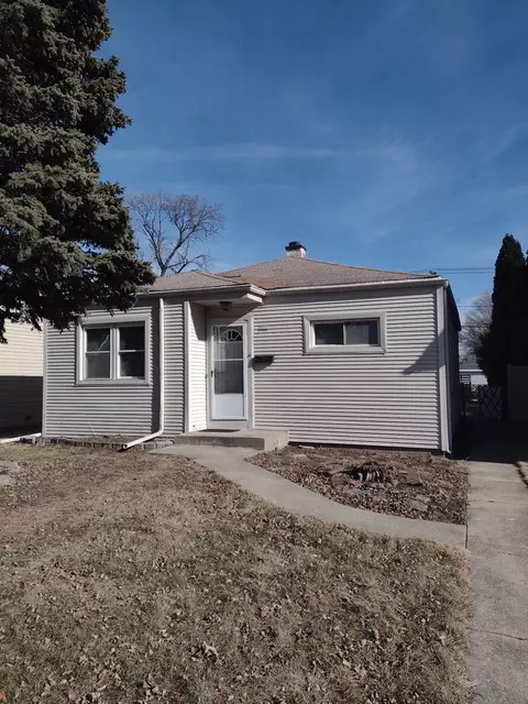 3227 N Lincoln St, Franklin Park, IL 60131