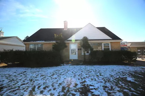 167 Center Ave, Wheeling, IL 60090