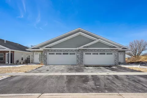 540 Fuller Ln, Belvidere, IL 61008 photo 4