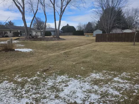 Exterior - 3684 Gnarl Tree Ln, Cherry Valley, IL 61016 photo 3 of 4
