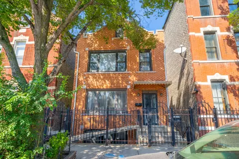 2310 W 21st St, Chicago, IL 60608