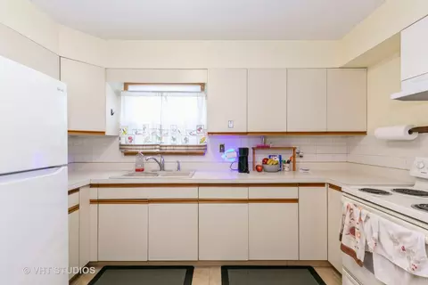 Kitchen - 2412 Crescent Dr, Hazel Crest, IL 60429 photo 2 of 2