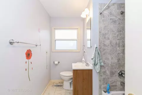 Bath - 2412 Crescent Dr, Hazel Crest, IL 60429 photo 1 of 2