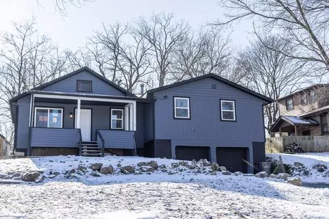 85 Jerusha Ave, Elgin, IL 60123