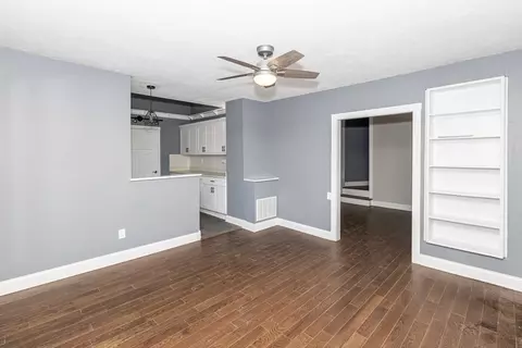85 Jerusha Ave, Elgin, IL 60123 photo 6