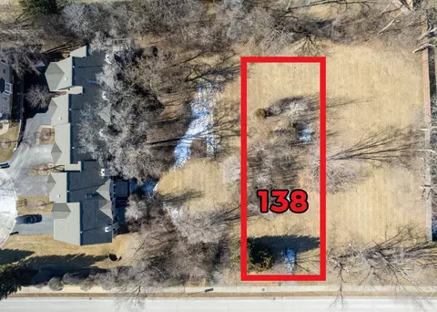 138 N Quentin Rd, Palatine, IL 60067