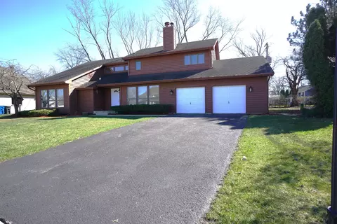 254 Cove Dr, Flossmoor, IL 60422