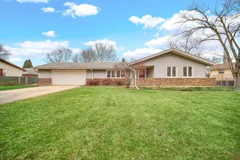 1308 Norwell Ln, Schaumburg, IL 60193