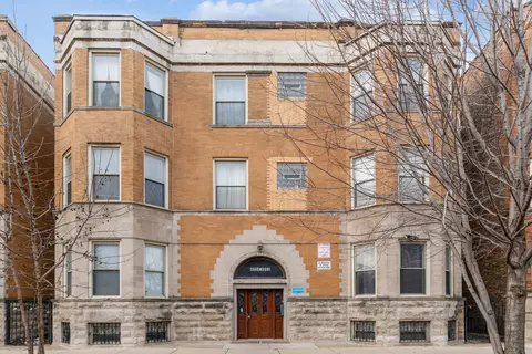 4854 S Prairie Ave #1, Chicago, IL 60615