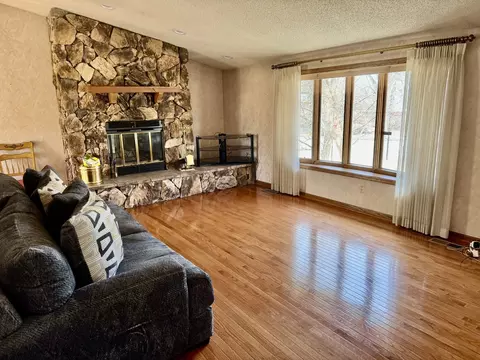 702 Green St, Ottawa, IL 61350 photo 10