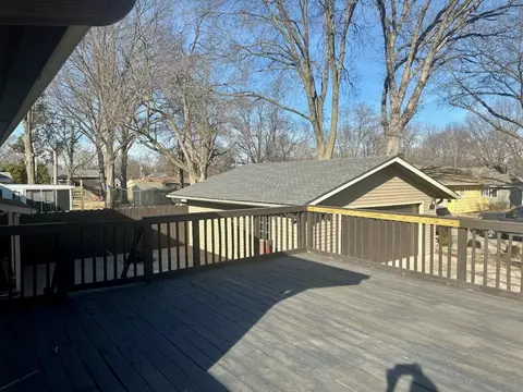 702 Green St, Ottawa, IL 61350 photo 22