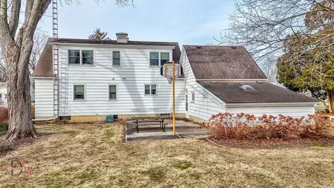 144 S Main St, Seneca, IL 61360 photo 7