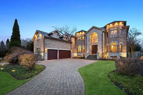 3235 Techny Rd, Northbrook, IL 60062 photo 2