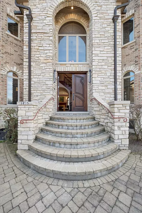 3235 Techny Rd, Northbrook, IL 60062 photo 3