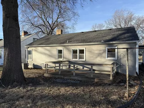 821 E Main St, Morris, IL 60450 photo 4