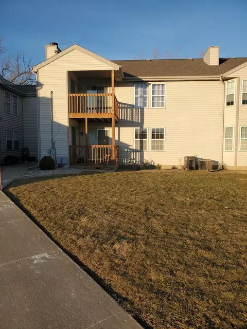 803 Huntington Ct #803, Bourbonnais, IL 60914