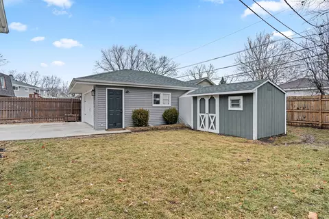 Exterior - 3804 Bobwhite Ln, Rolling Meadows, IL 60008 photo 2 of 2