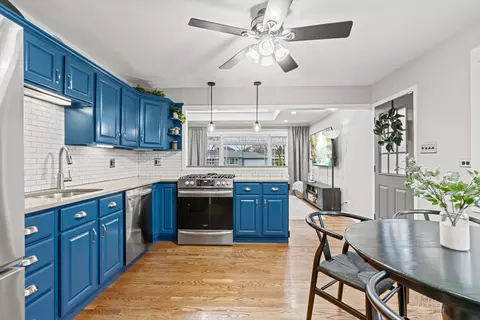 Kitchen - 3804 Bobwhite Ln, Rolling Meadows, IL 60008 photo 1 of 2