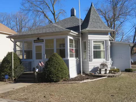 523 Vine St, Morris, IL 60450 photo 6