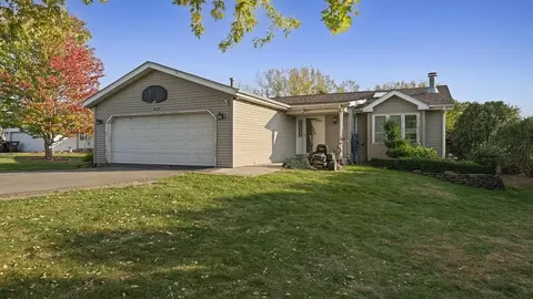 1624 W 9th St, Belvidere, IL 61008