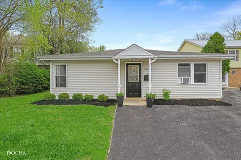 950 N Brainard St, Naperville, IL 60563