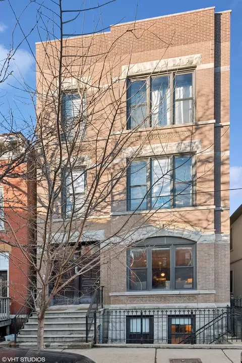 1416 W Superior St #1F, Chicago, IL 60642