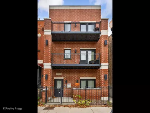 2248 W Taylor St, Chicago, IL 60612