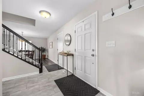 Entry Way - 3908 Legner St, Plano, IL 60545 photo 1 of 3
