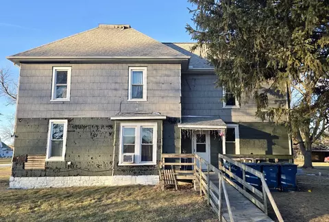 205 E Jeffery St, Cullom, IL 60929