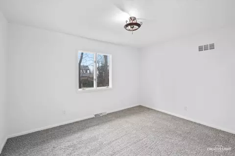 Bedroom - 520 E 10th St, Lockport, IL 60441 photo 4 of 4